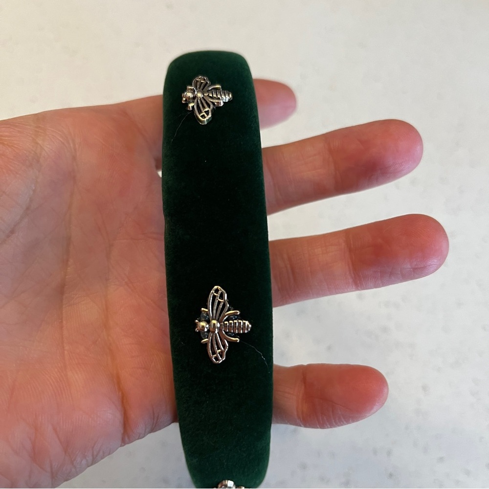 Elegant Green Velvet Headband with Gold Bee Accents - Picture 7 of 11